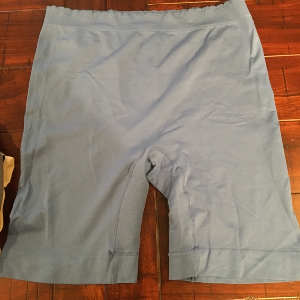 Jockey women’s slide shorts ( 4)